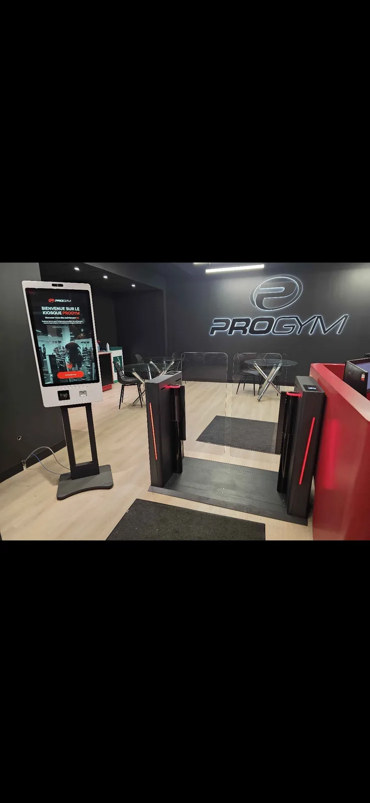 Kiosk and access control in a gym